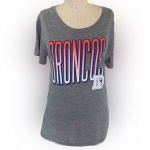 Junk Food Denver Broncos Women’s Short Sleeve Tee Shirt. Size Small